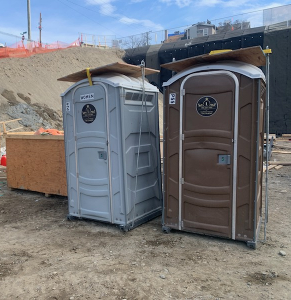construction site portable toilet rental meeting BC construction site toilet requirements in Kamloops